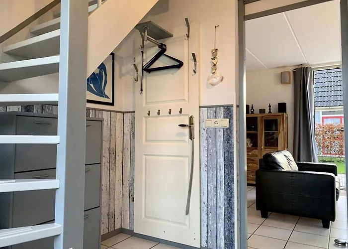 Modern With Garden Sint Maartensvlotbrug