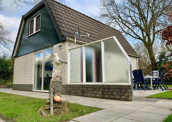 Modern With Garden * Sint Maartensvlotbrug