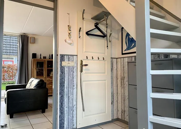 Modern With Garden Sint Maartensvlotbrug